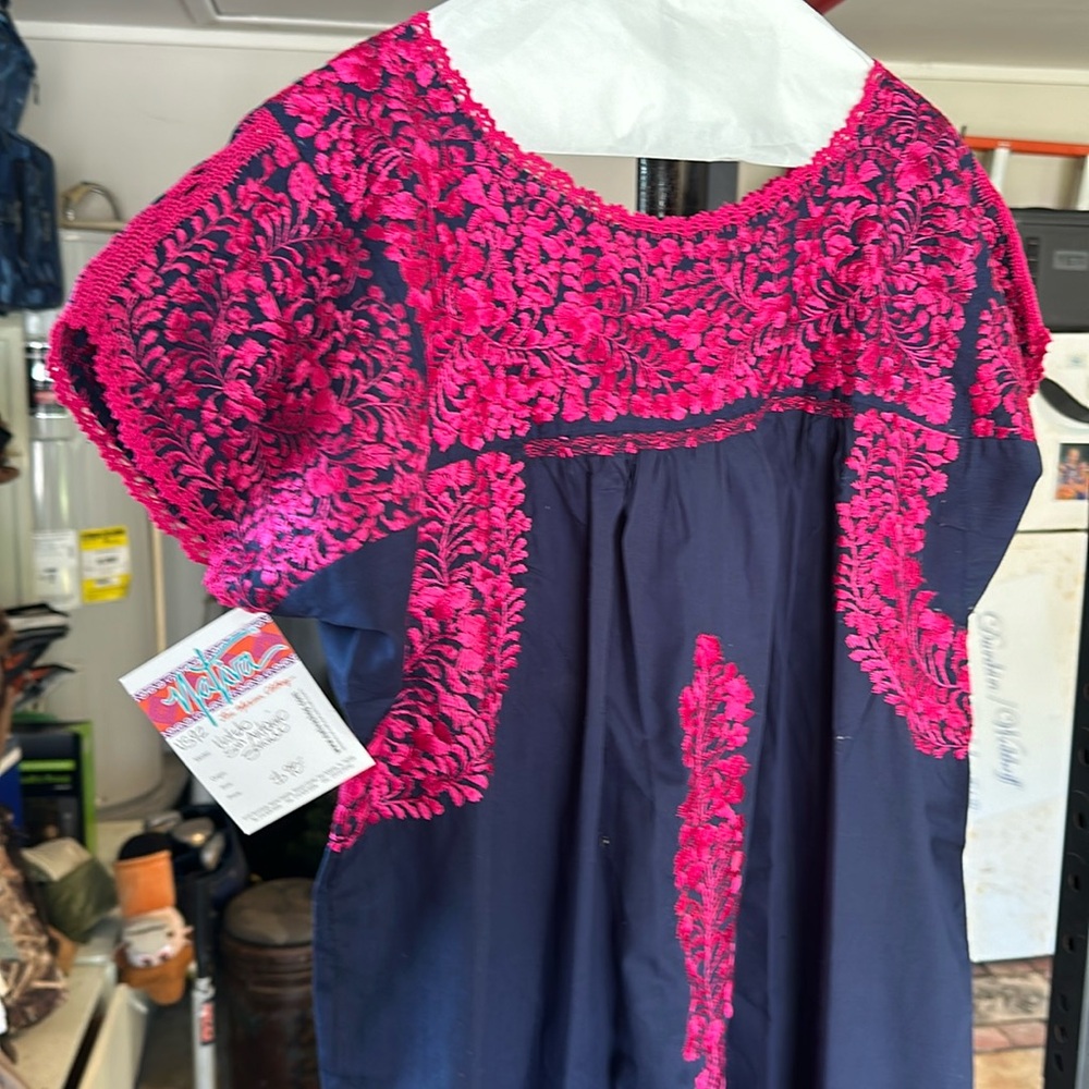 Nativa Mexican Dress. Size small